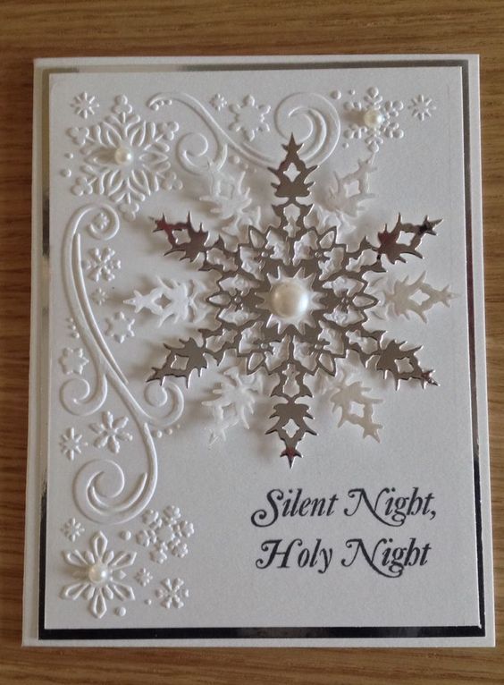 DARICE Embossing Folder Snowflake Scroll 10.5cm x 14.5cm