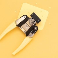 We R Memory Keepers Crop-A-Dile Corner Chomper 3/8 inch and 1/8 inch