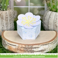Lawn Fawn - Lawn Cuts - Flower Treat Box Dies - LF4044