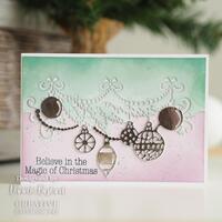 Paper Cuts Collection Die Bauble Garland Edger CEDPC1172