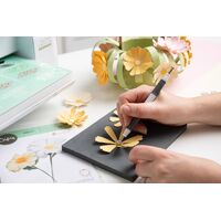 Sizzix Thinlits Die Set 8PK - Daisy Flower Mix by Jess Slack 666113