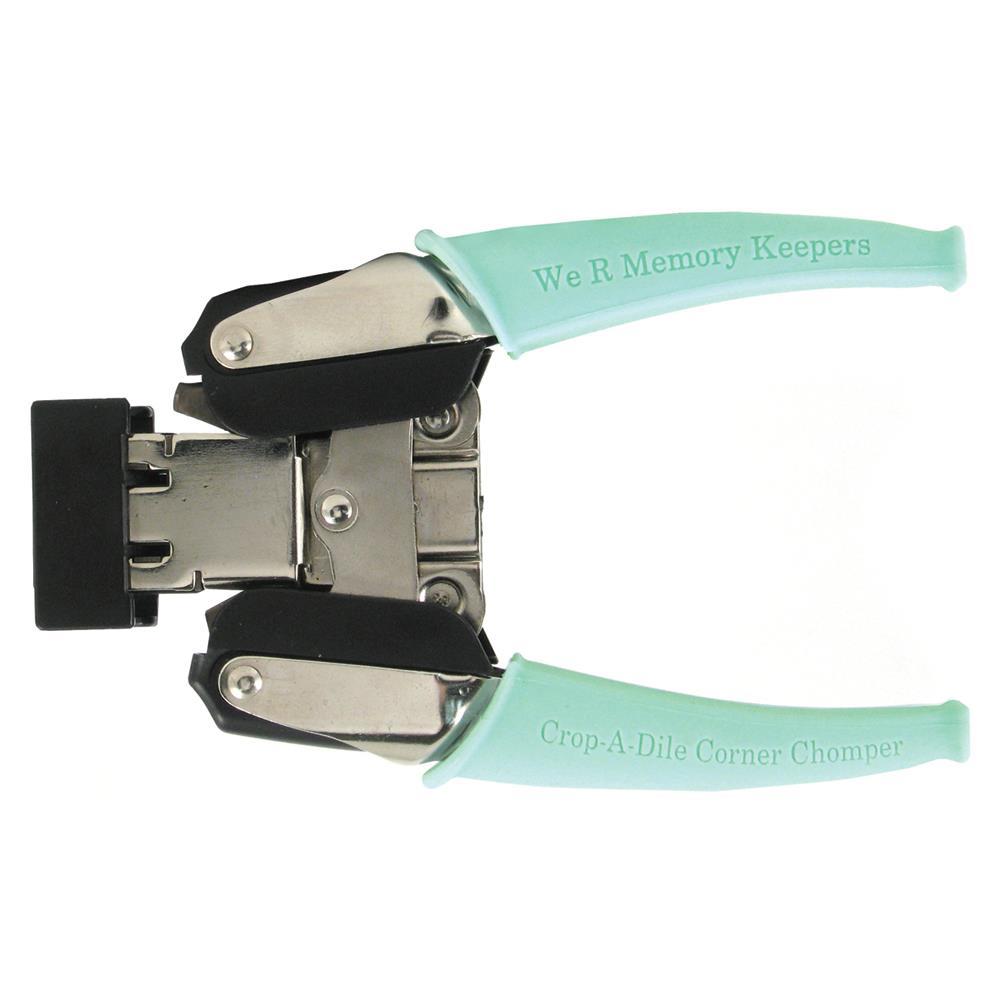 We R Memory Keepers Crop-A-Dile Corner Chomper 1/4 Inch and 1/2 Inch Round Corners