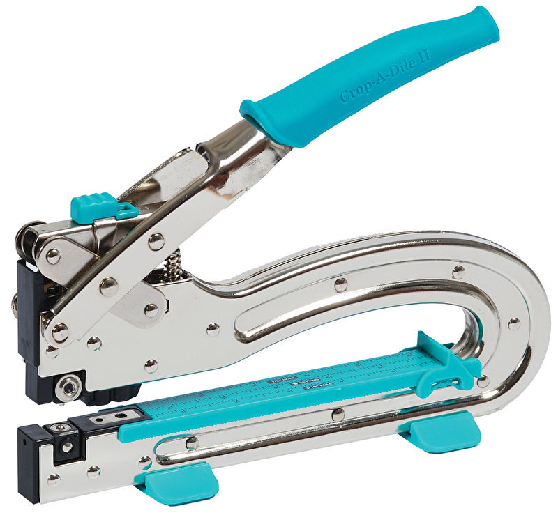 We R Memory Keepers Crop-A-Dile II Big Bite Punch