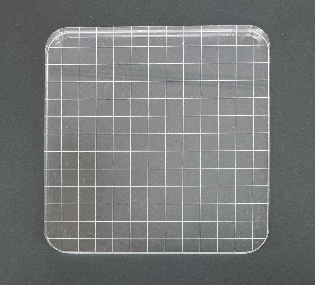 Acrylic Block 12.7cm x 12.7cm (5x5 in) Stamp Block with Grid