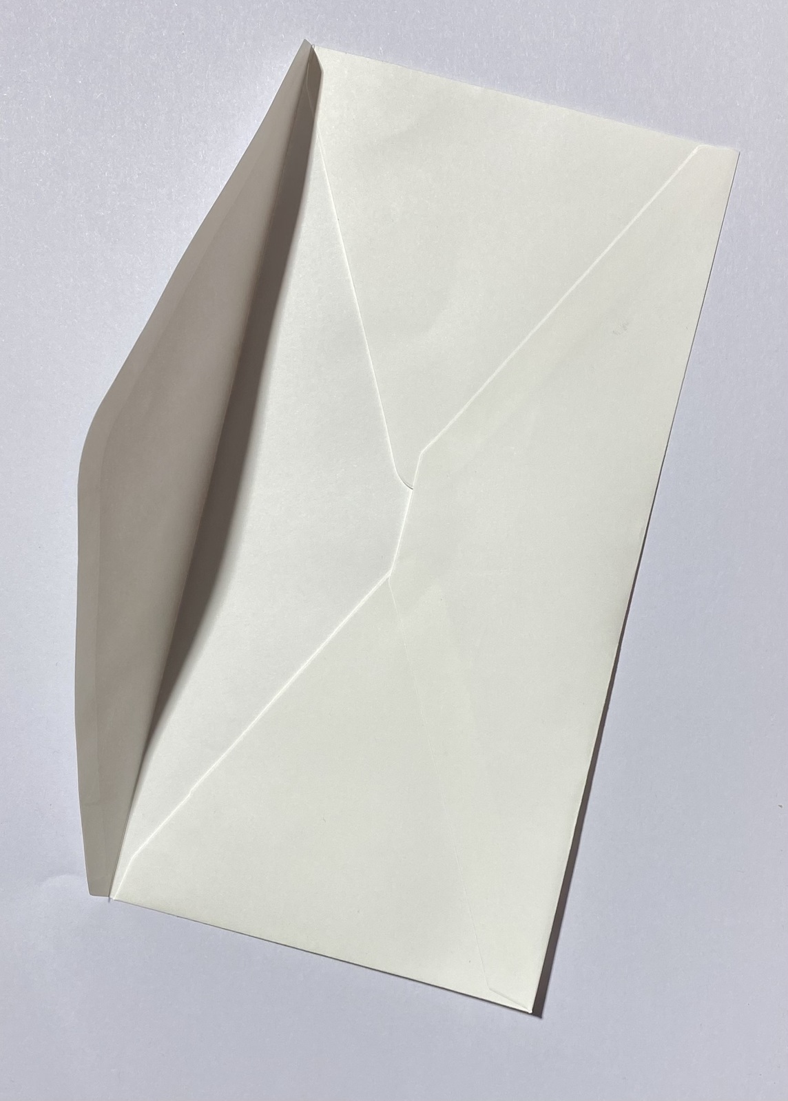 50 Cream Tall Slimline Envelopes 120gsm
