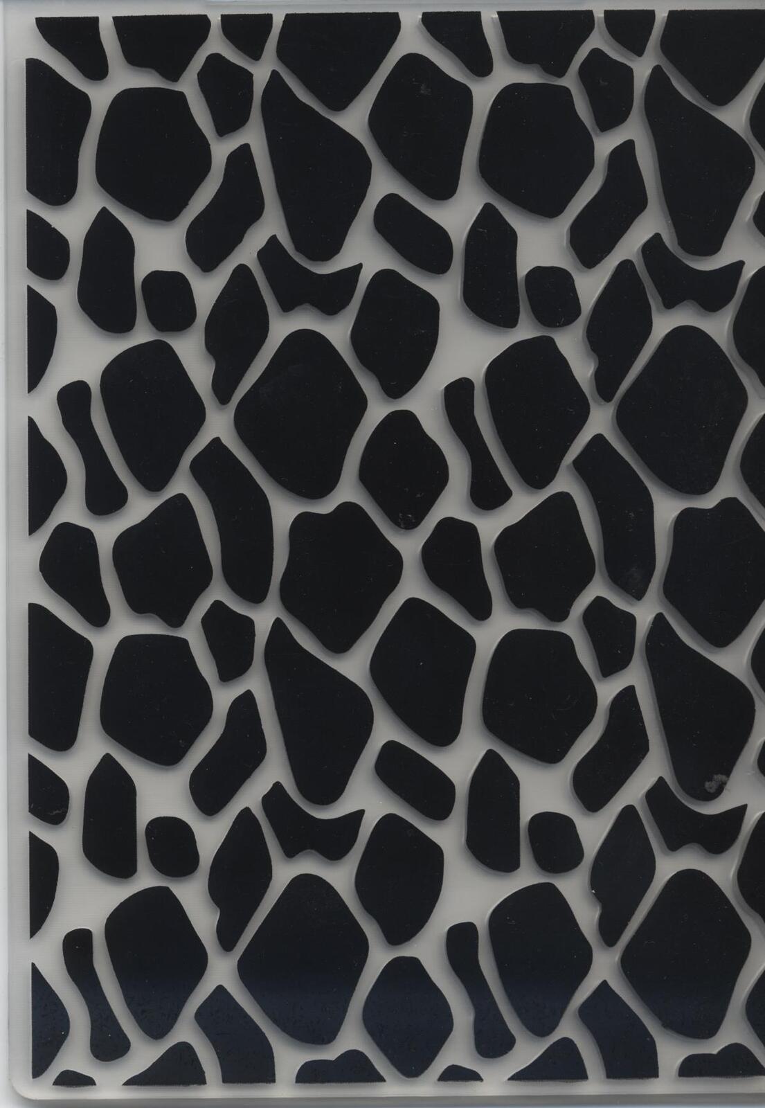 Embossing Folder Giraffe Print 10.5cm x 14.5cm
