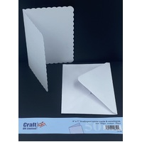 Craft UK Limited 50 Scallop White 5x7 inch Cards 300gsm and Envelopes