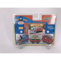 THOMAS Take Along Take n Play Special Holiday Pack Snowglobe Train 3 Pack LC76150